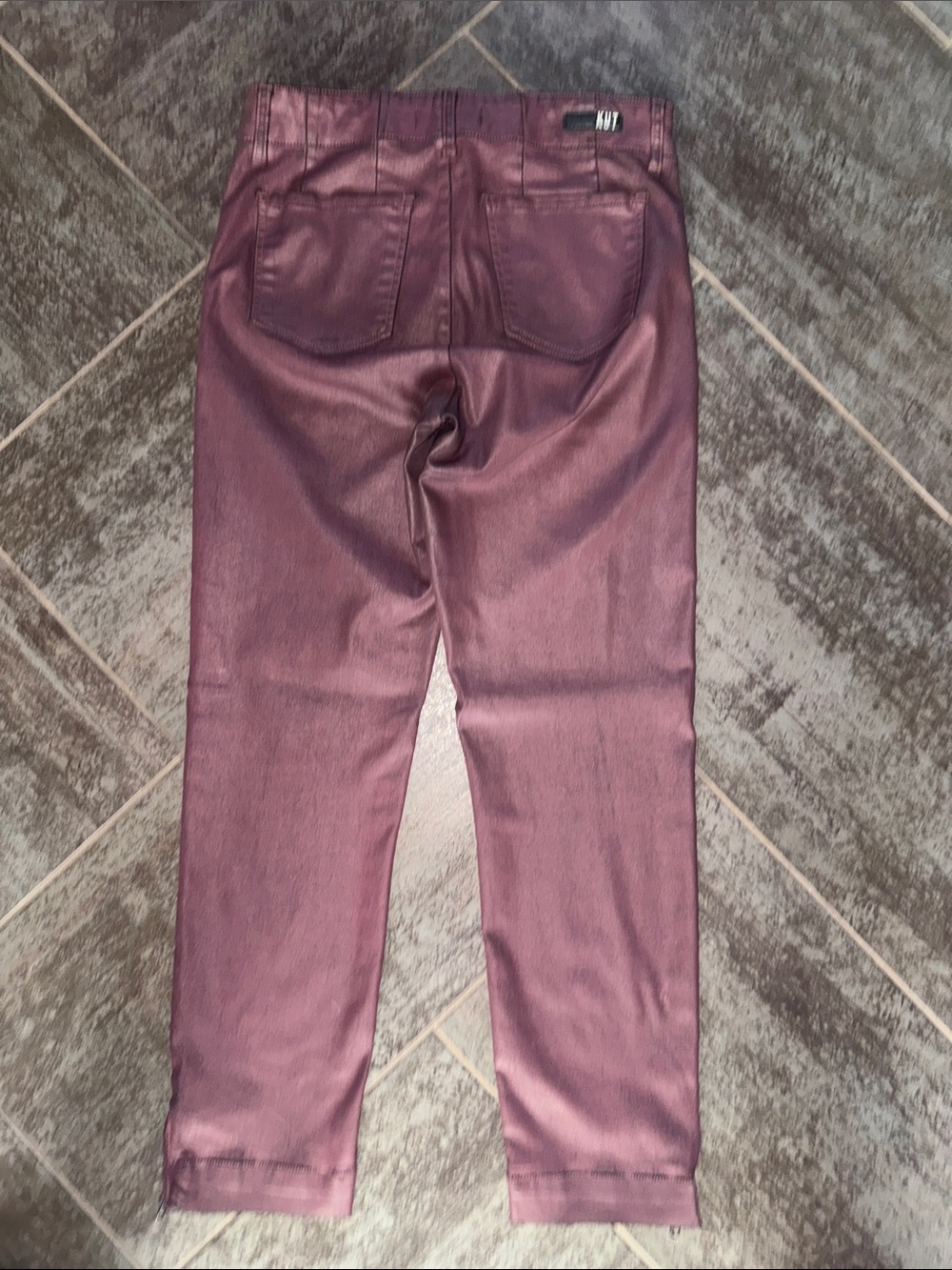 Kut From The Kloth Shimmery Plum Metallic Ankle Zip Crop Jeans - Picture 4 of 7